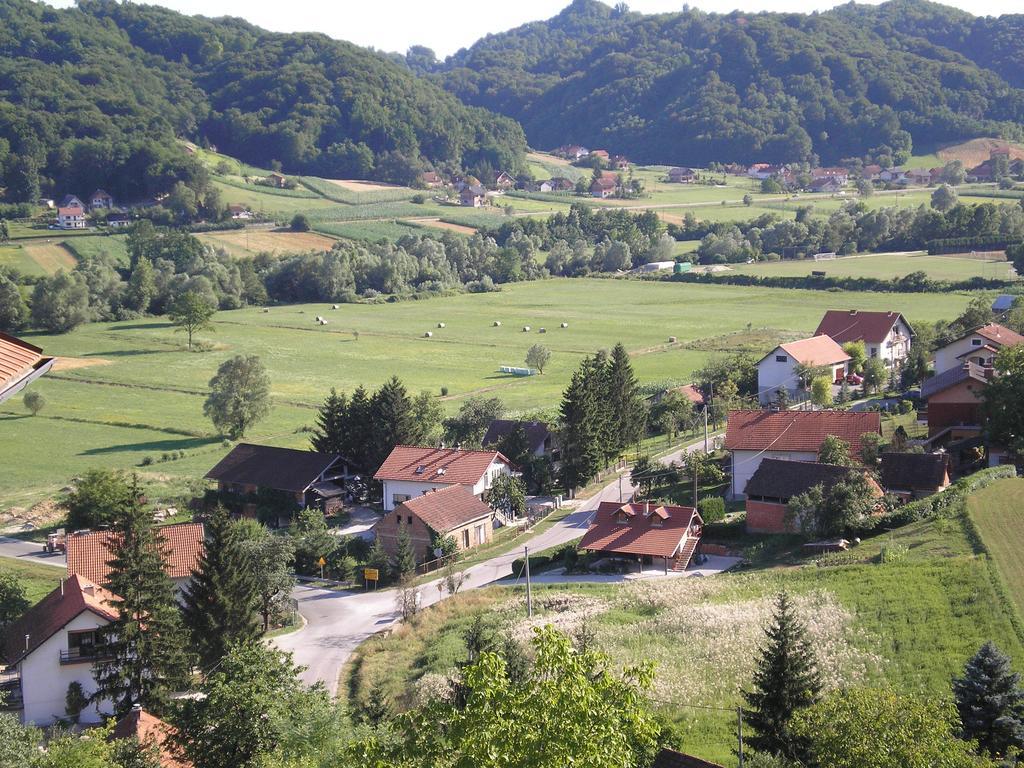 Apartments Country House Stipica Tuheljske Toplice Buitenkant foto