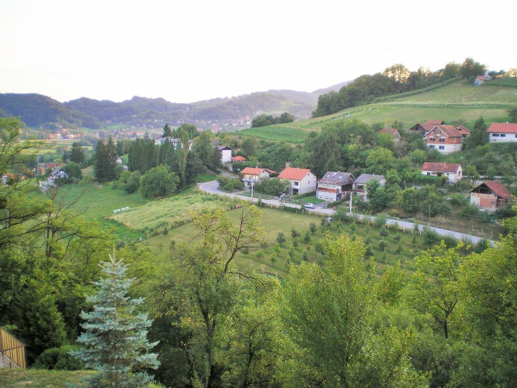 Apartments Country House Stipica Tuheljske Toplice Buitenkant foto